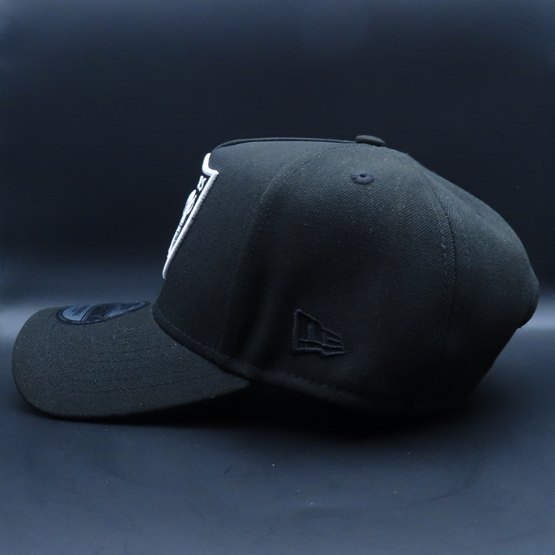 Las Vegas Raiders Black Signature Green Brim 9FORTY SnapBack Hat