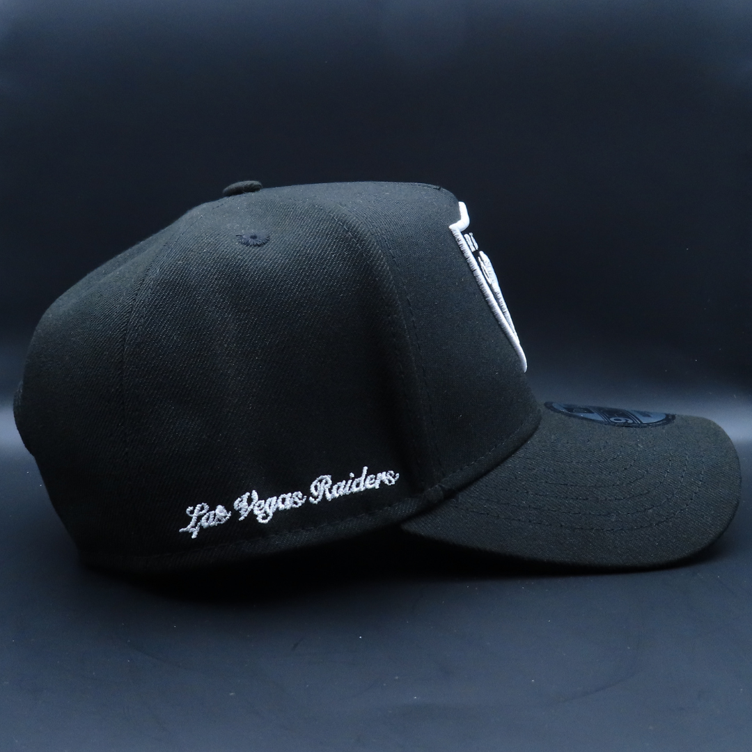 Las Vegas Raiders Black Signature Green Brim 9FORTY SnapBack Hat