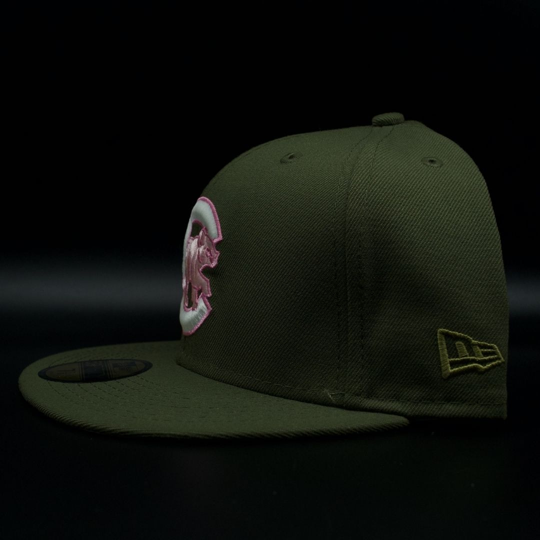 Chicago Cubs Olive Green Crawling Bear Logo Pink Brim 59FIFTY Fitted Hat