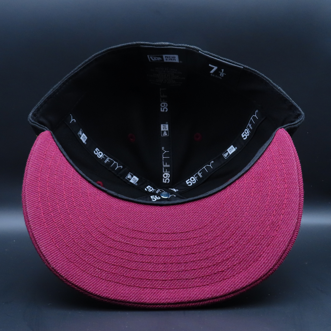 Tomateros de Culiacán Black Burgundy Two-Tone Gold Outline Logo Design Burgundy Brim 59FIFTY Fitted Hat
