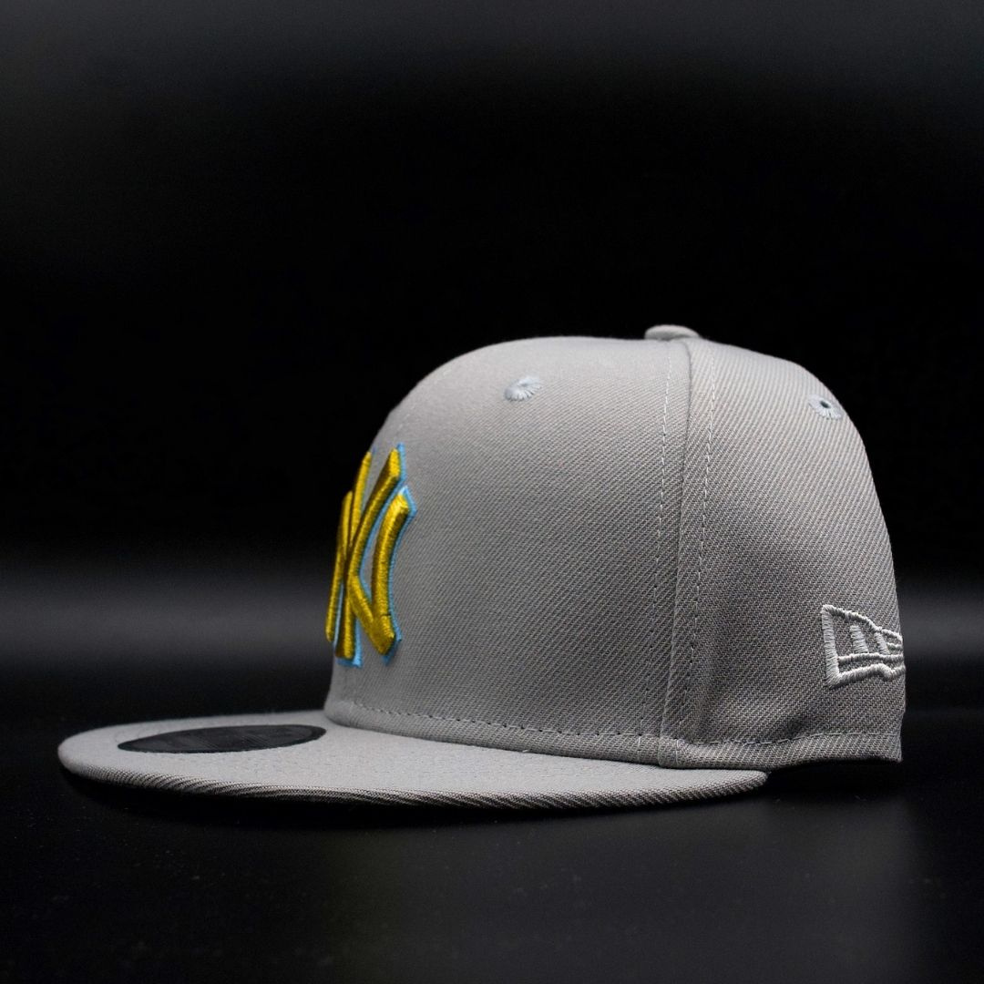New York Yankees Grey Gold NY Logo Yankee Stadium 75th Anniversary Grey Brim 9FIFTY Snapback Hat