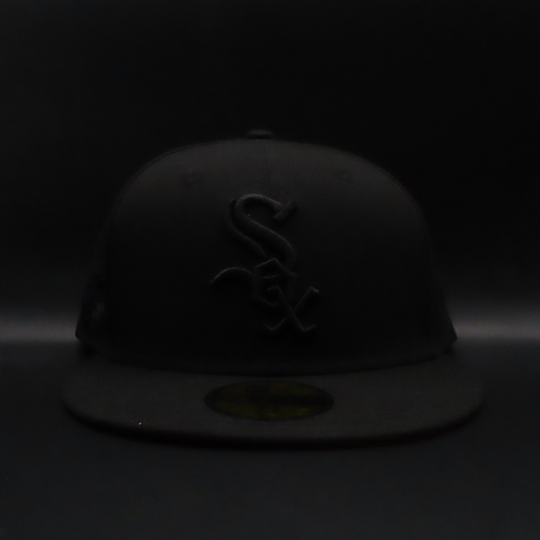 Chicago White Sox Black SOX Logo 2005 World Series Red Brim 59FIFTY Fitted Hat