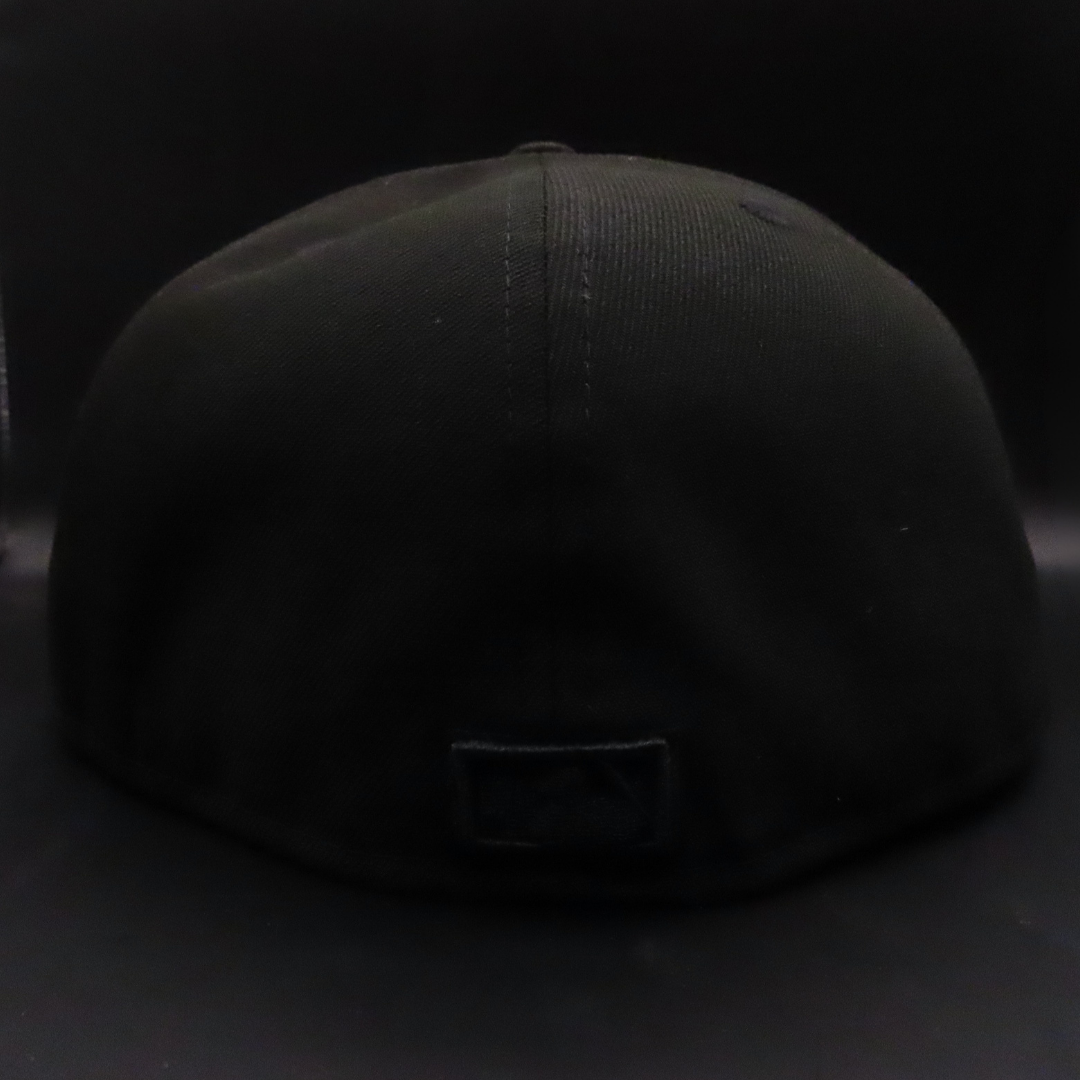 Chicago White Sox Black SOX Logo 2005 World Series Red Brim 59FIFTY Fitted Hat