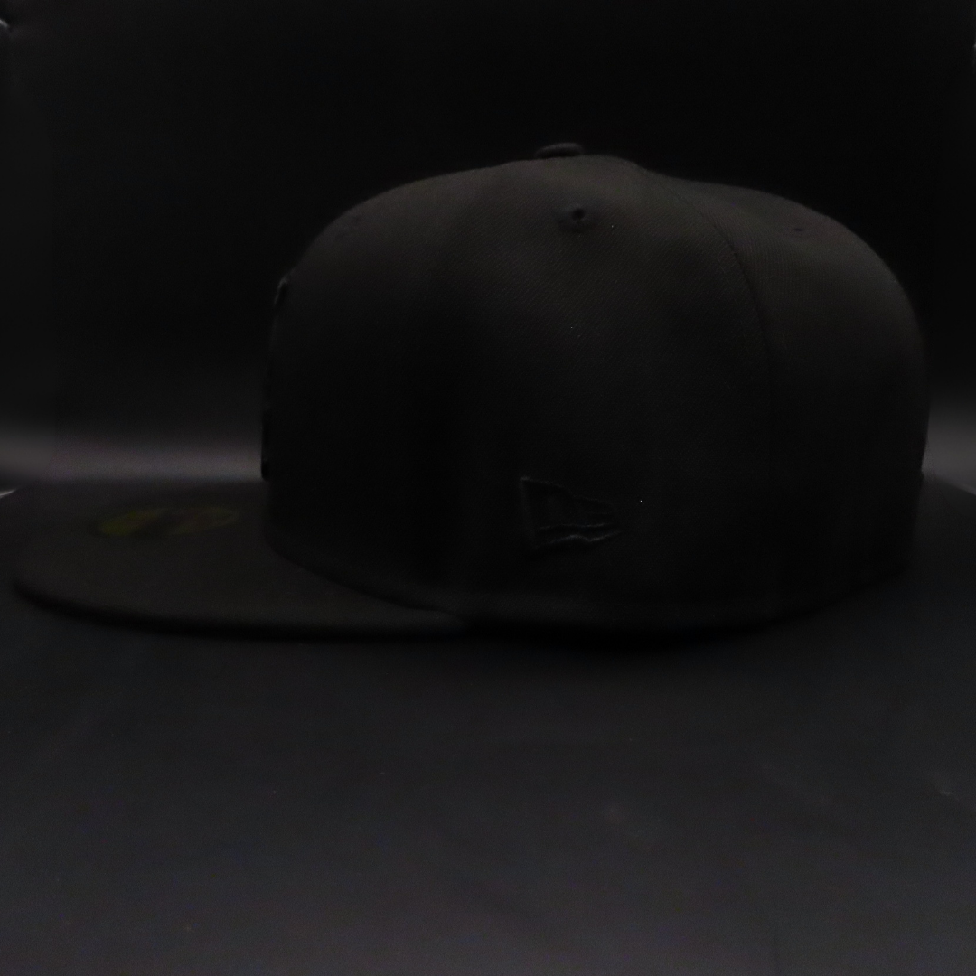 Chicago White Sox Black SOX Logo 2005 World Series Red Brim 59FIFTY Fitted Hat