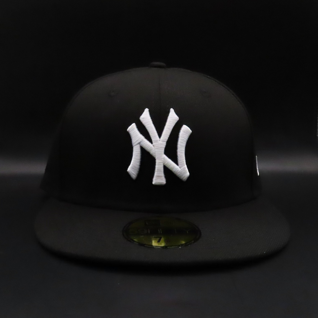 New York Yankees Black NY Logo Gray Brim 59FIFTY Fitted Hat