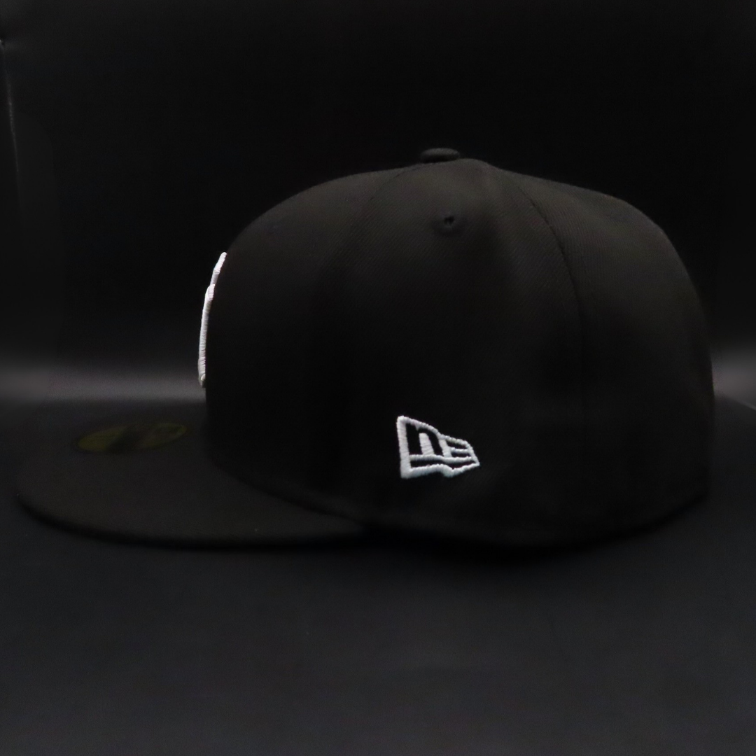 New York Yankees Black NY Logo Gray Brim 59FIFTY Fitted Hat