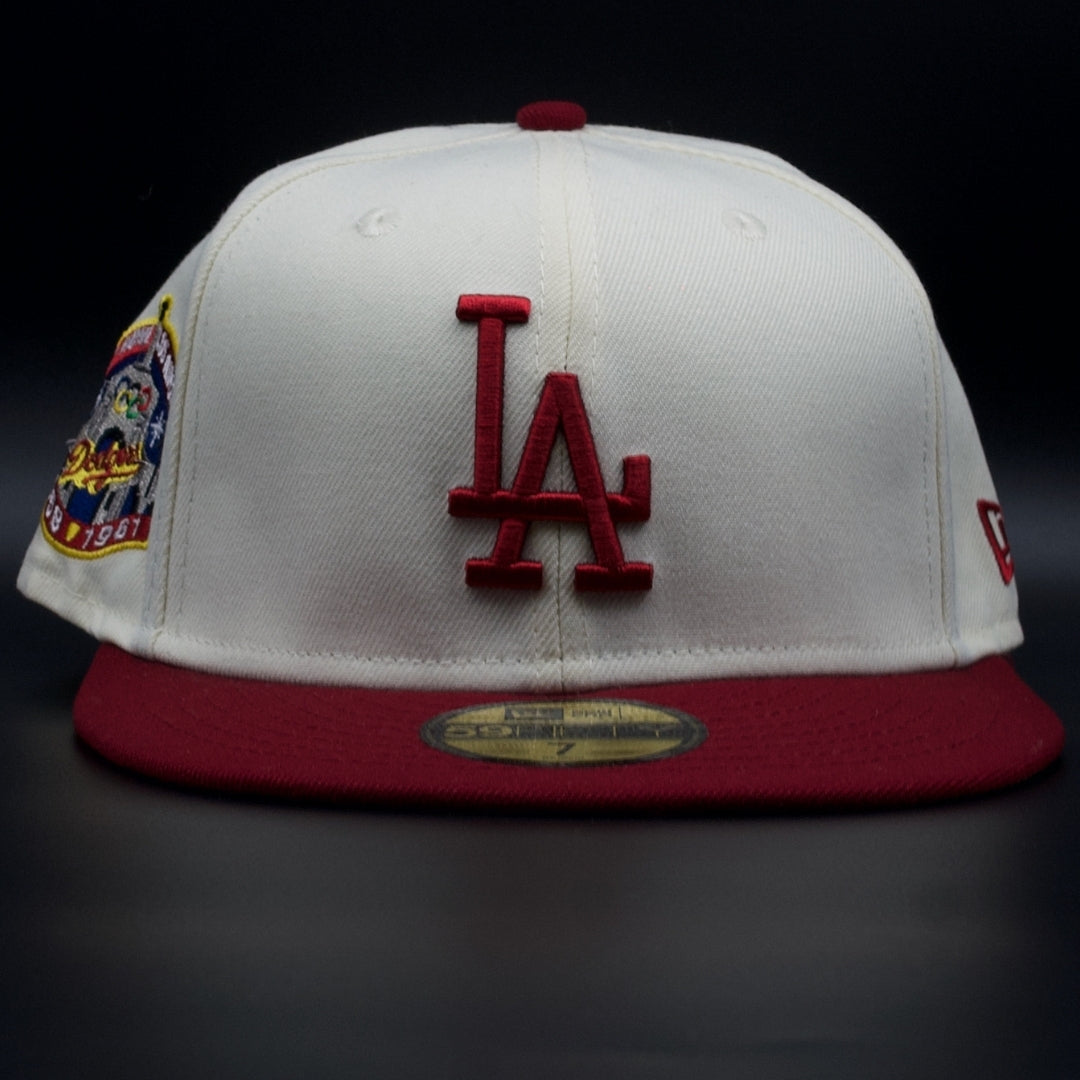 Los Angeles Dodgers Off White and Burgundy Colosseum Green Brim 59FIFTY Fitted Hat