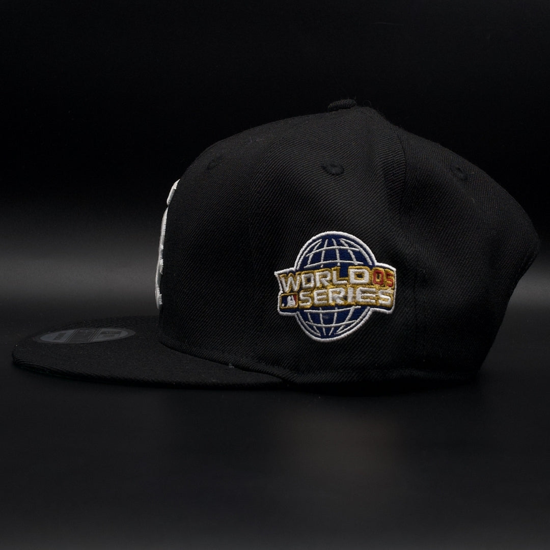 Chicago White Sox Black World Series Green Brim 9FIFTY SnapBack Hat