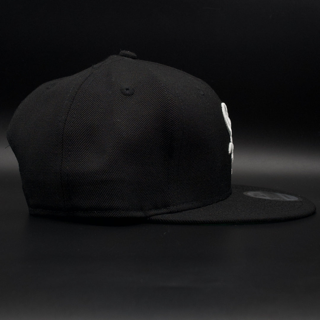 Chicago White Sox Black World Series Green Brim 9FIFTY SnapBack Hat